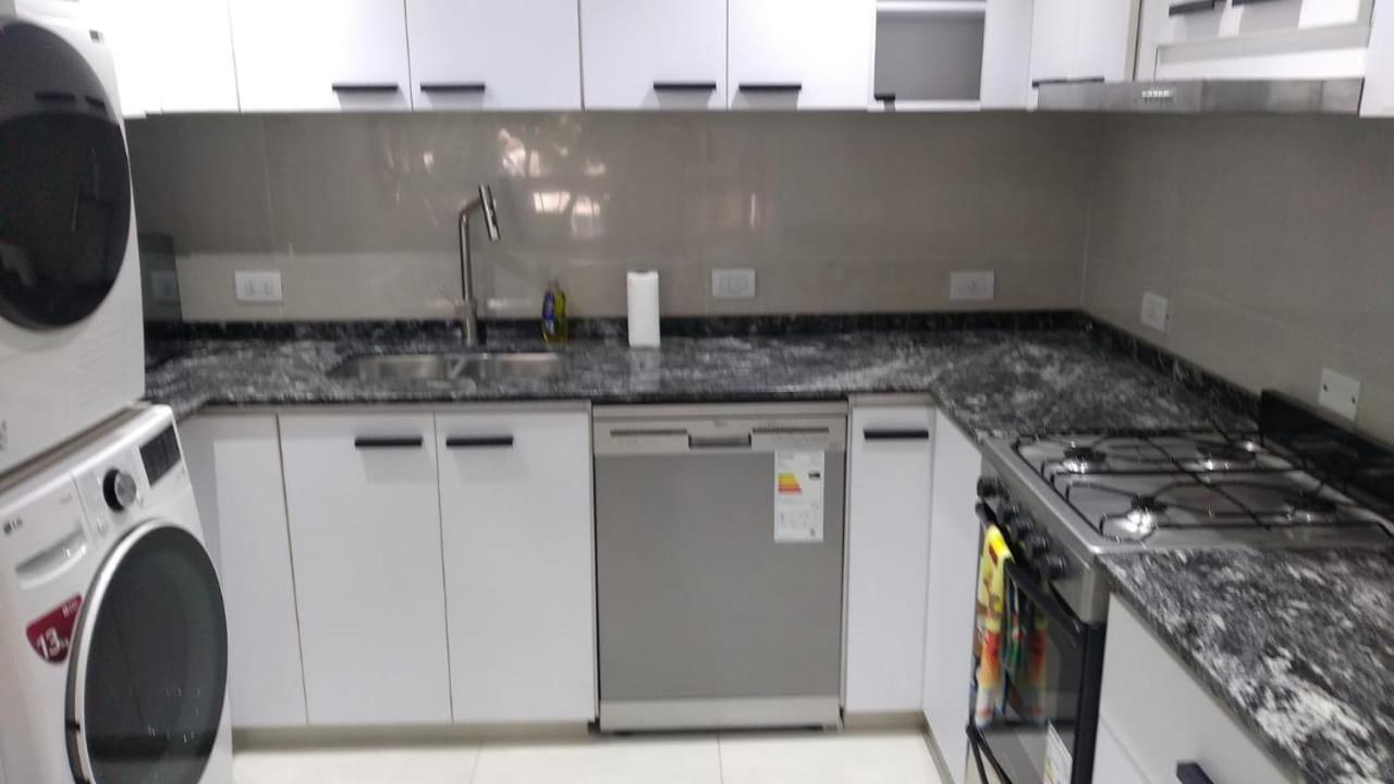 Amplio Departamento Balcon Pleno Centro Peatonal Appartement Mendoza Buitenkant foto